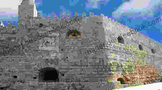 A Panoramic View Of The Venetian Fortress In Heraklion, With Its Imposing Walls And Watchtowers. Images Of Crete Loose Ends