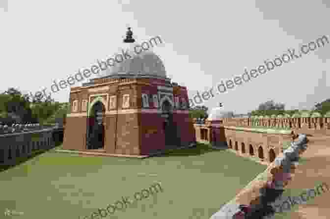 Tughlaqabad Fort, Imposing Main Gateway Tughlaqabad Fort: Discover India Photojournals (Monuments Of Delhi 4)